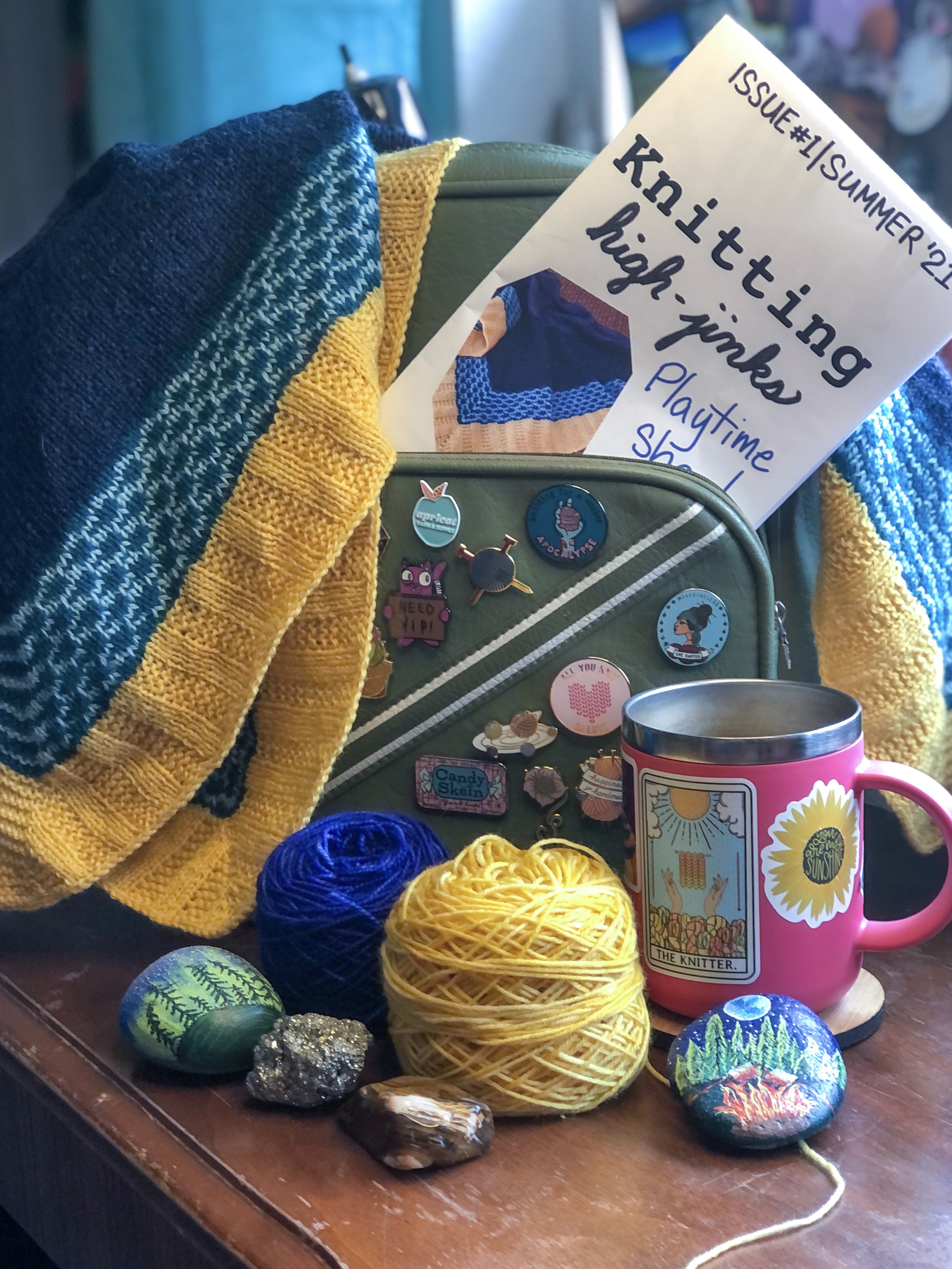 knitting high-jinks and playtime in my knitting bag