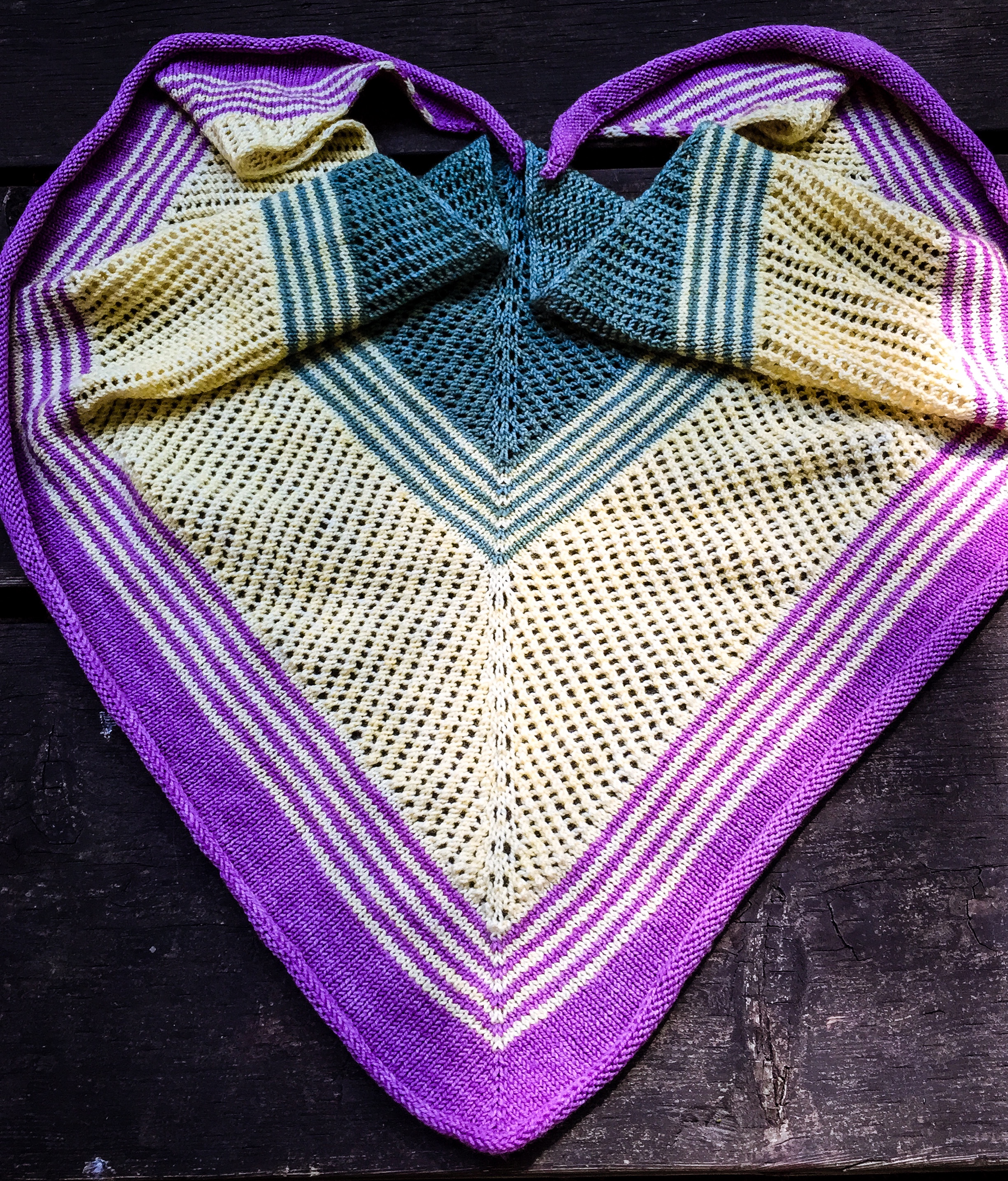 spring stripes shawl heart