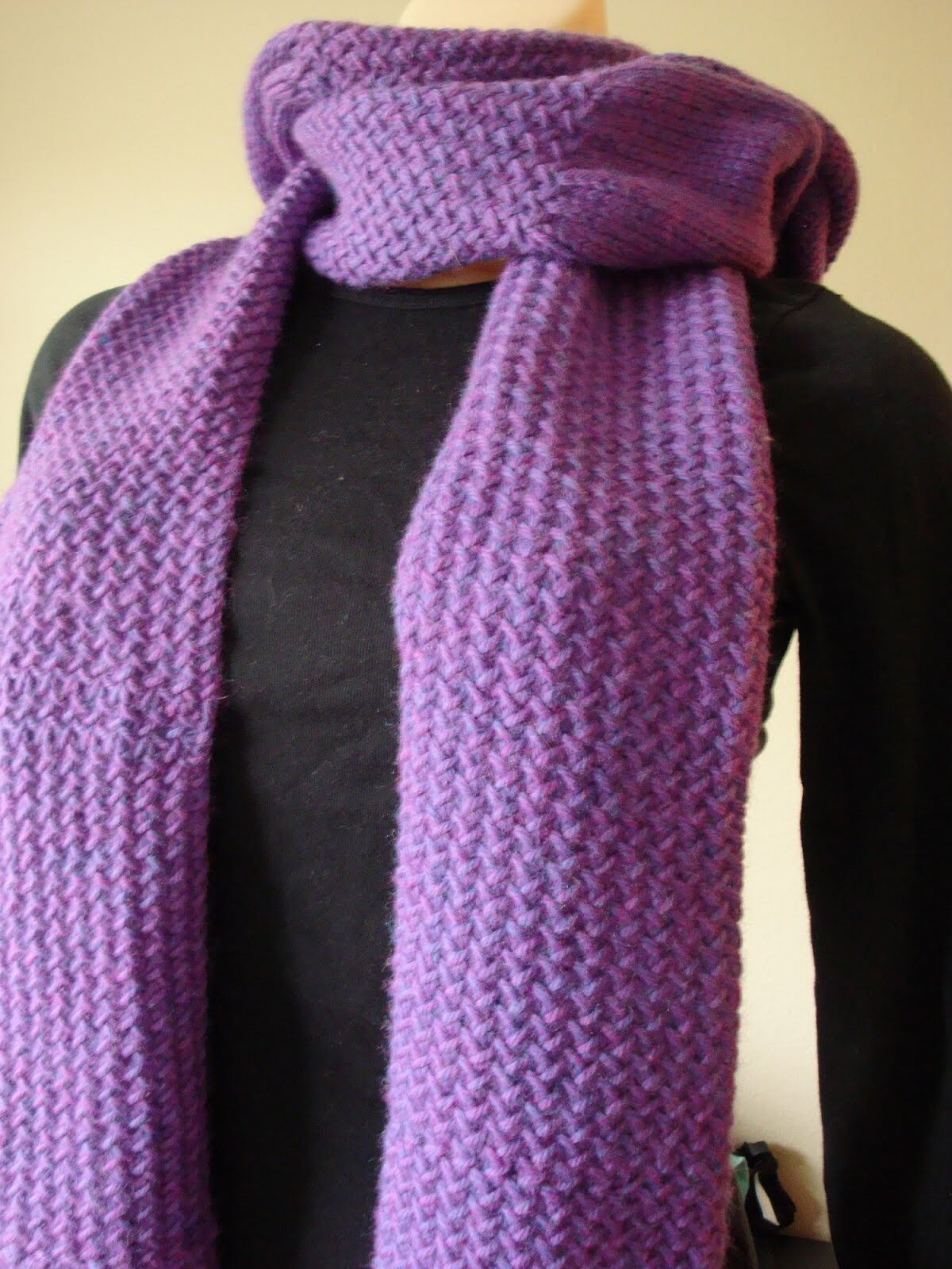 hooded pocket scarf